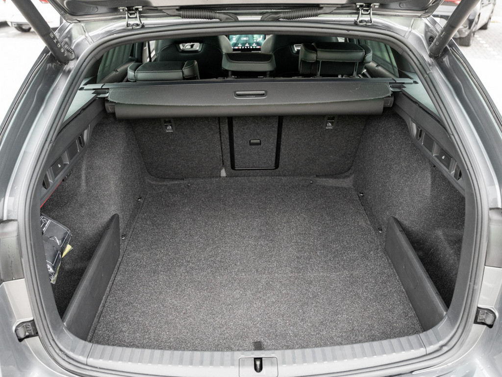 Bild 31 - OCTAVIA C. SPORTLINE 1.5 TSI mHEV DSG DCC Kam.