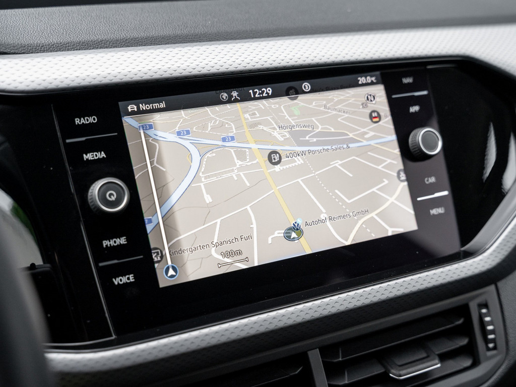 Bild 16 - T-Cross ACTIVE Life 1.0 TSI 81 kW Kam. Navi t Gang DSG