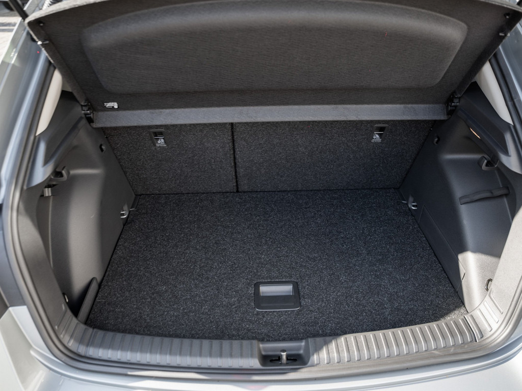 Bild 29 - Fabia Selection 1.5 TSI DSG AHK Kam. Navi ACC