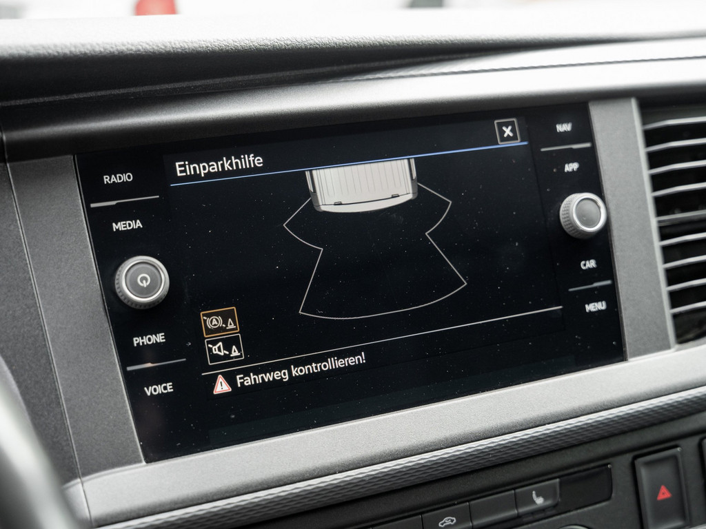 Bild 12 - T6.1 Kasten LR 2.0TDI DSG + LED + NAVI + KLIMA + PDC + SHZ