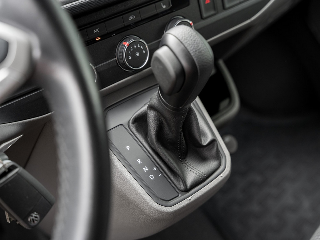 Bild 16 - T6.1 Kasten LR 2.0TDI DSG + LED + NAVI + KLIMA + GRA + PDC