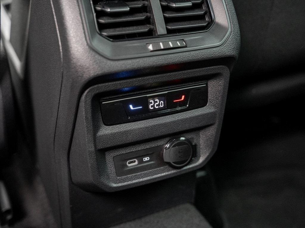 Bild 11 - Tiguan MOVE 1.5 TSI AHK Navi Virtual el.Heck ACC