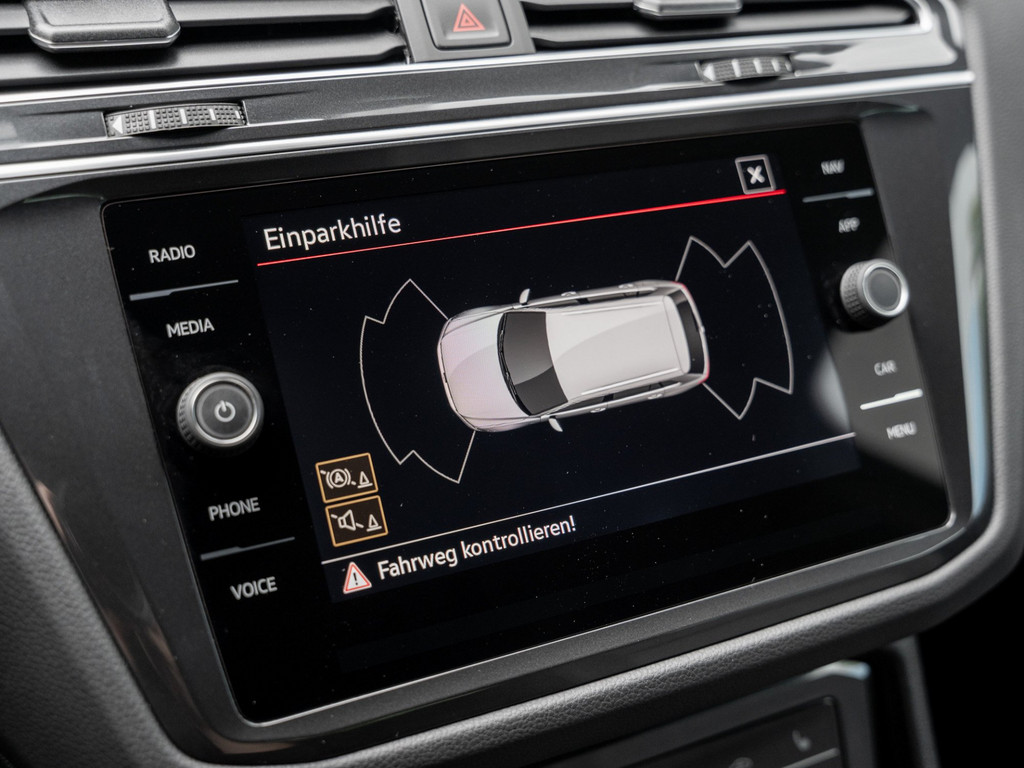 Bild 16 - Tiguan MOVE 1.5 TSI AHK Navi Virtual el.Heck ACC
