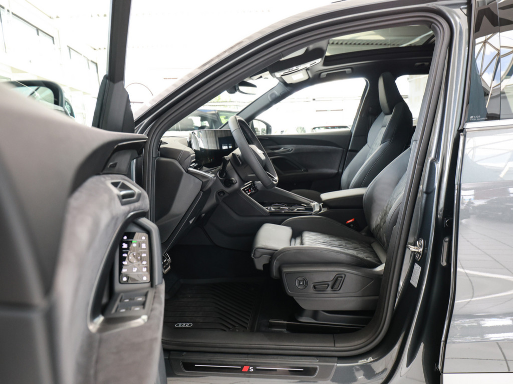 Bild 12 - SQ5 3.0 TFSI quattro