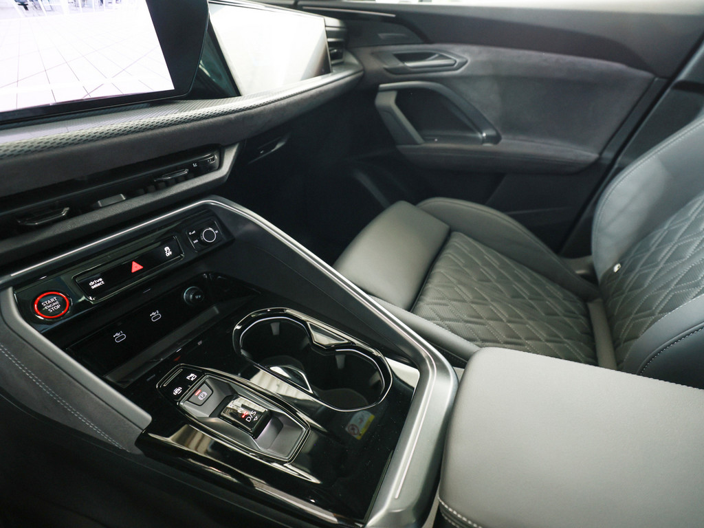 Bild 18 - SQ5 3.0 TFSI quattro