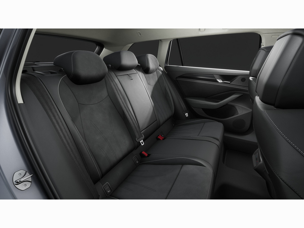 Bild 13 - Passat Variant 1.5 eTSI DSG