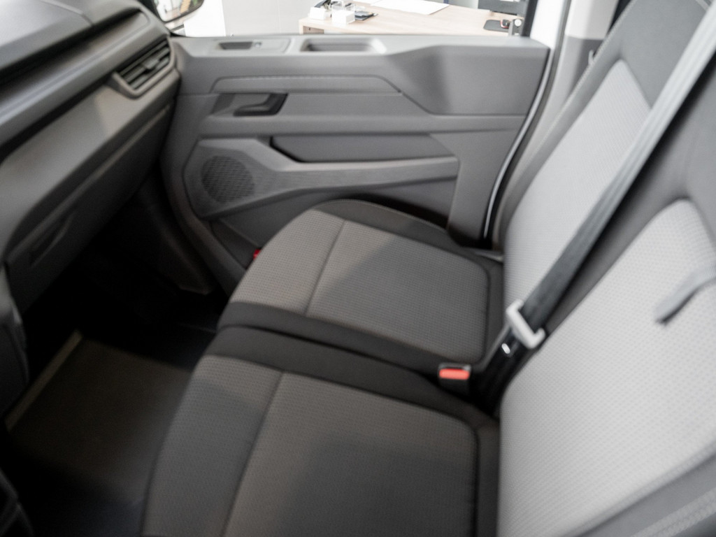 Bild 19 - Transporter Kasten 2.0 TDI 81 kW LR Kam. Virtual