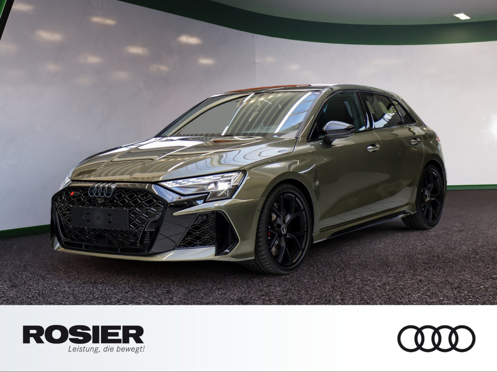 AUDI RS3