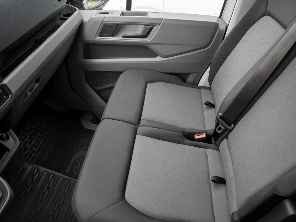 Bild 21 - Crafter 35 Kasten MR 2.0TDI DSG + LED + STANDH + NAVI