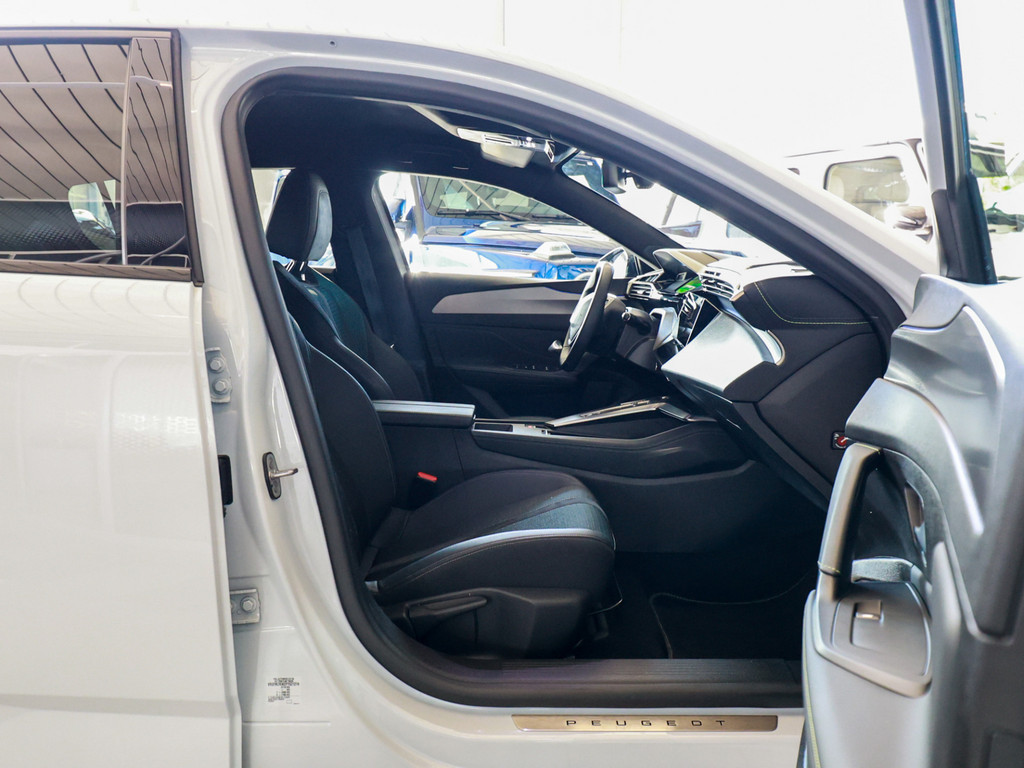 Bild 3 - e-308 GT 156