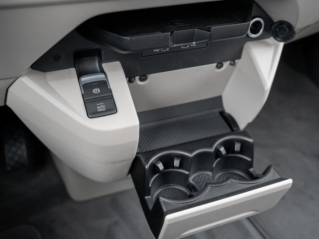 Bild 24 - T7 Multivan Edition LÜ Hybrid LED + NAVI + AHK + PANO