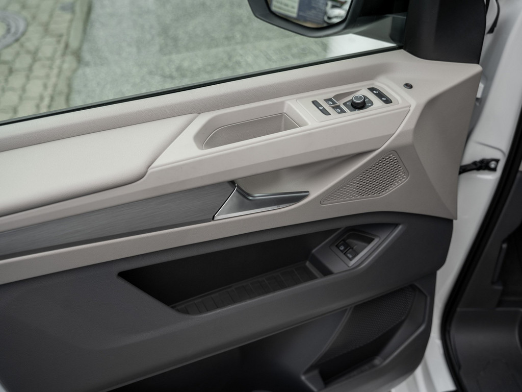 Bild 29 - T7 Multivan Edition LÜ Hybrid LED + NAVI + AHK + PANO