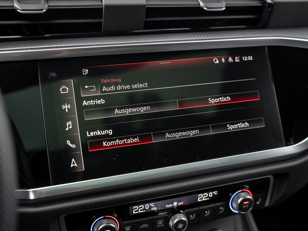 Bild 19 - Q3 TFSI e S line S line 45 TFSI e 180245 S tronic