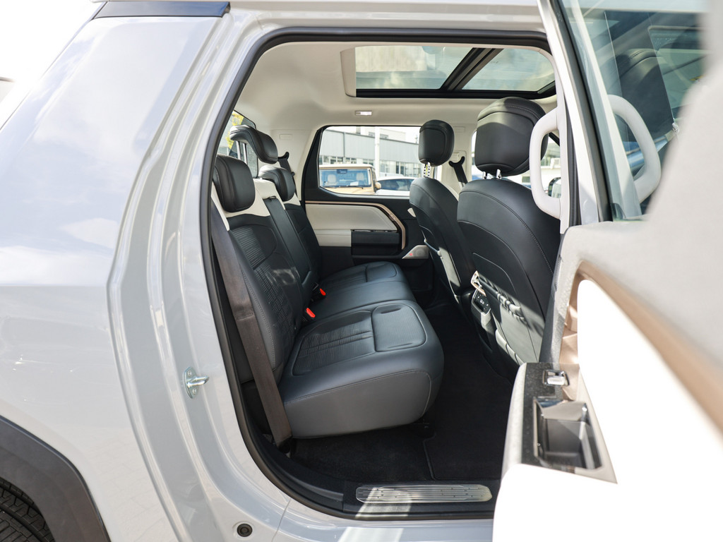 Bild 8 - eTERRON 9 4WD Premium