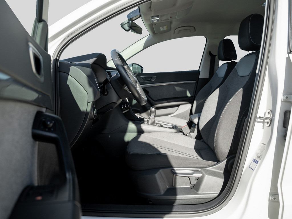 Bild 8 - ATECA STYLE 1.5 TSI AHK Kam. Navi Virtual KlimaA