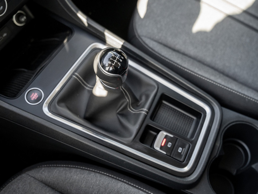 Bild 20 - ATECA STYLE 1.5 TSI AHK Kam. Navi Virtual KlimaA