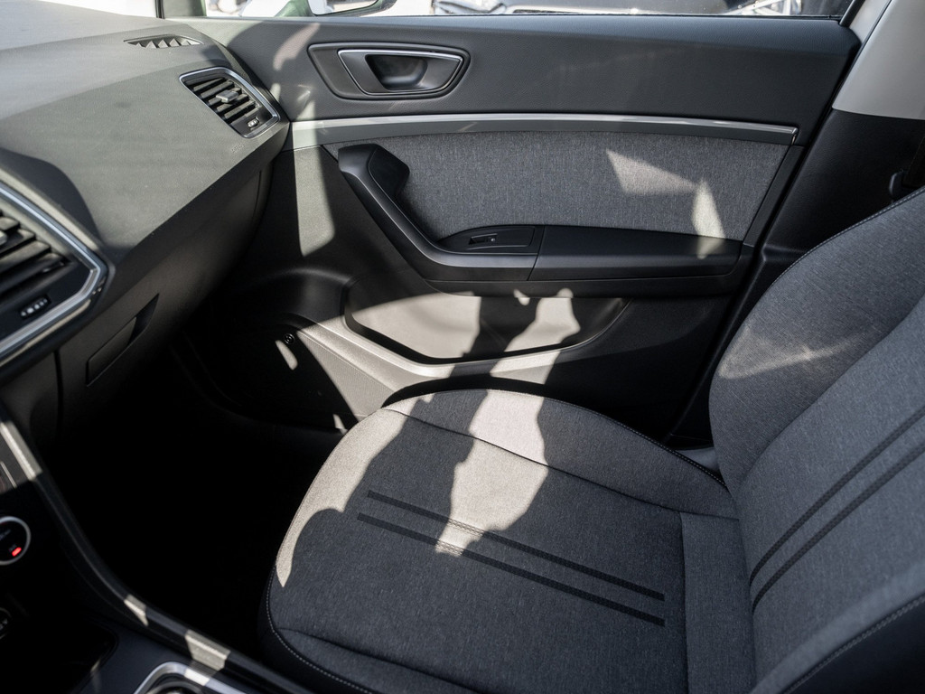 Bild 21 - ATECA STYLE 1.5 TSI AHK Kam. Navi Virtual KlimaA