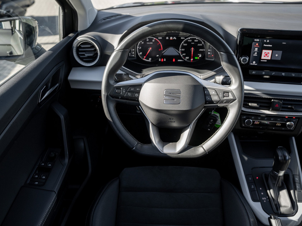 Bild 11 - ARONA STYLE 1.0 TSI DSG AHK Kam. Virtual ACC LED