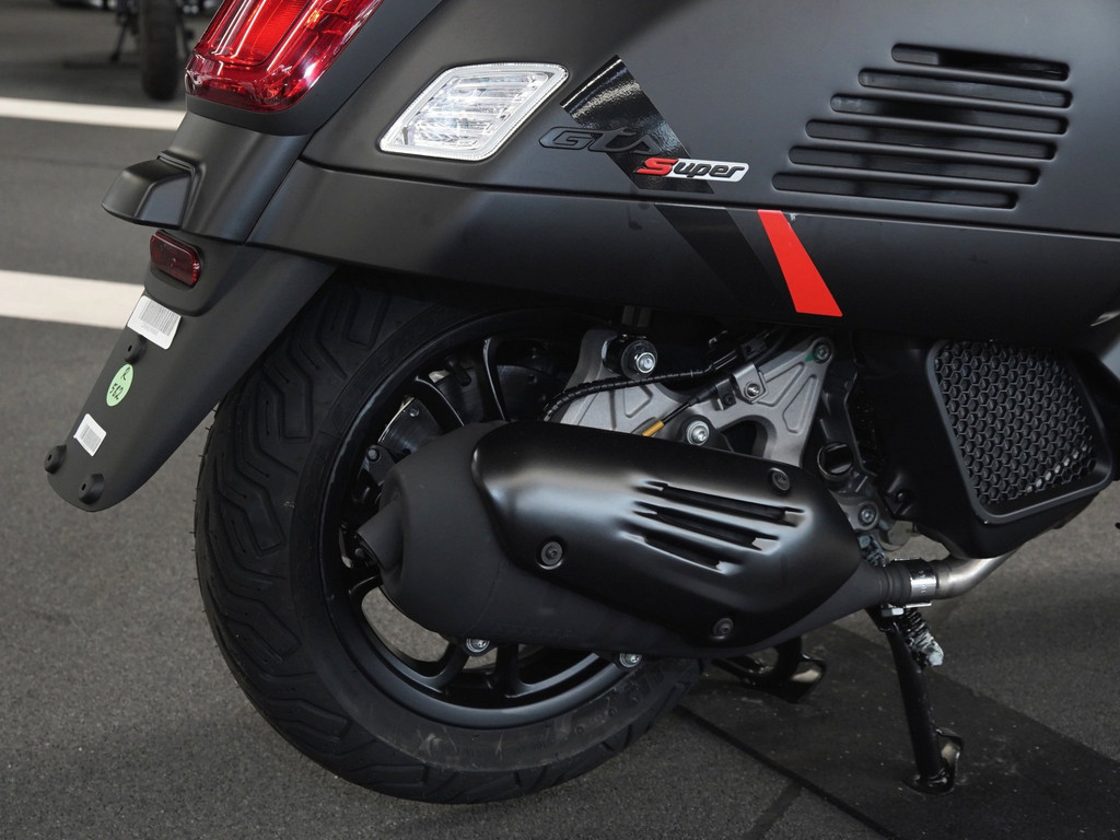 Bild 12 - GTS SuperSport 125 E5 + MY26