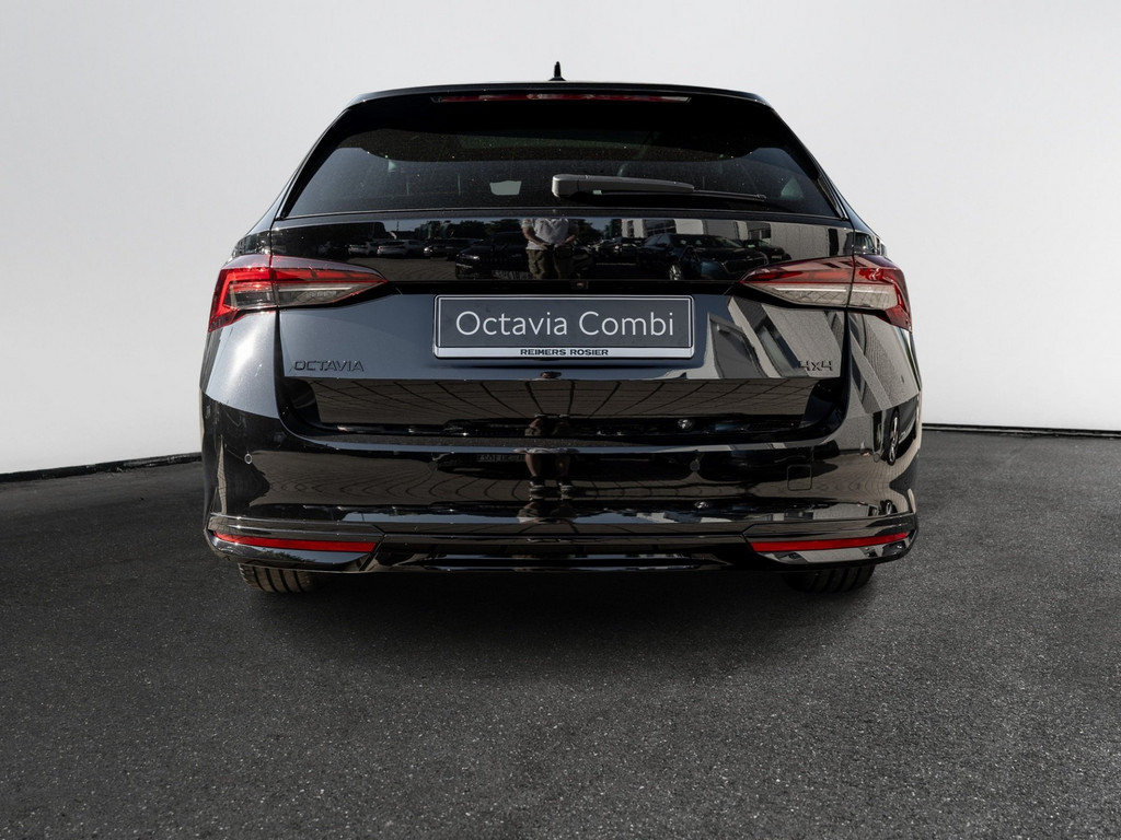 Bild 8 - Octavia Combi Sportline 2.0 TSI DSG 4x4 DCC AHK