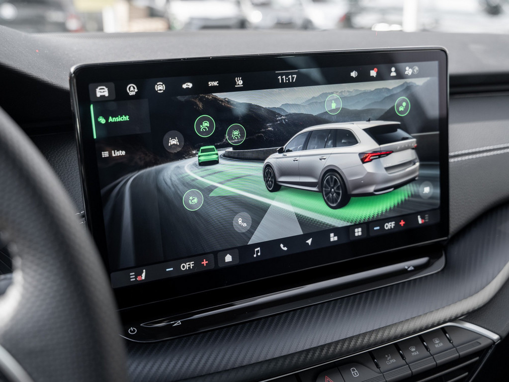 Bild 19 - Octavia Combi Sportline 2.0 TSI DSG 4x4 AHK Pano
