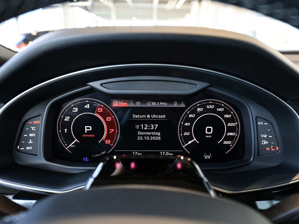 Bild 17 - RS Q8 SUV performance Black 305km/h AHK B&O Standhzg. Pano Massage