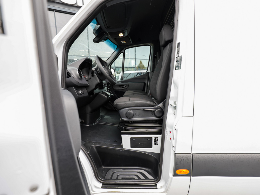 Bild 9 - Sprinter 319 CDI 4x4 Kasten PRO L2H2