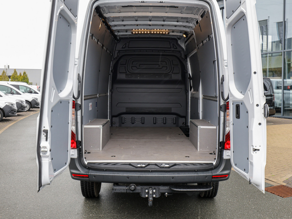 Bild 29 - Sprinter 319 CDI 4x4 Kasten PRO L2H2