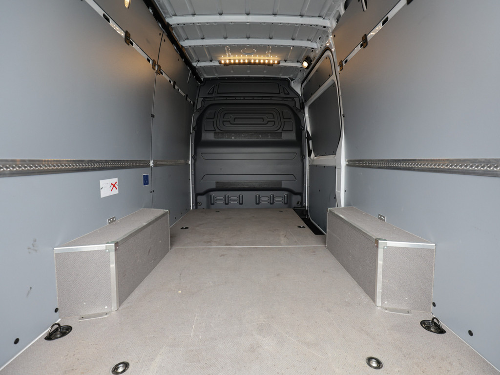 Bild 30 - Sprinter 319 CDI 4x4 Kasten PRO L2H2
