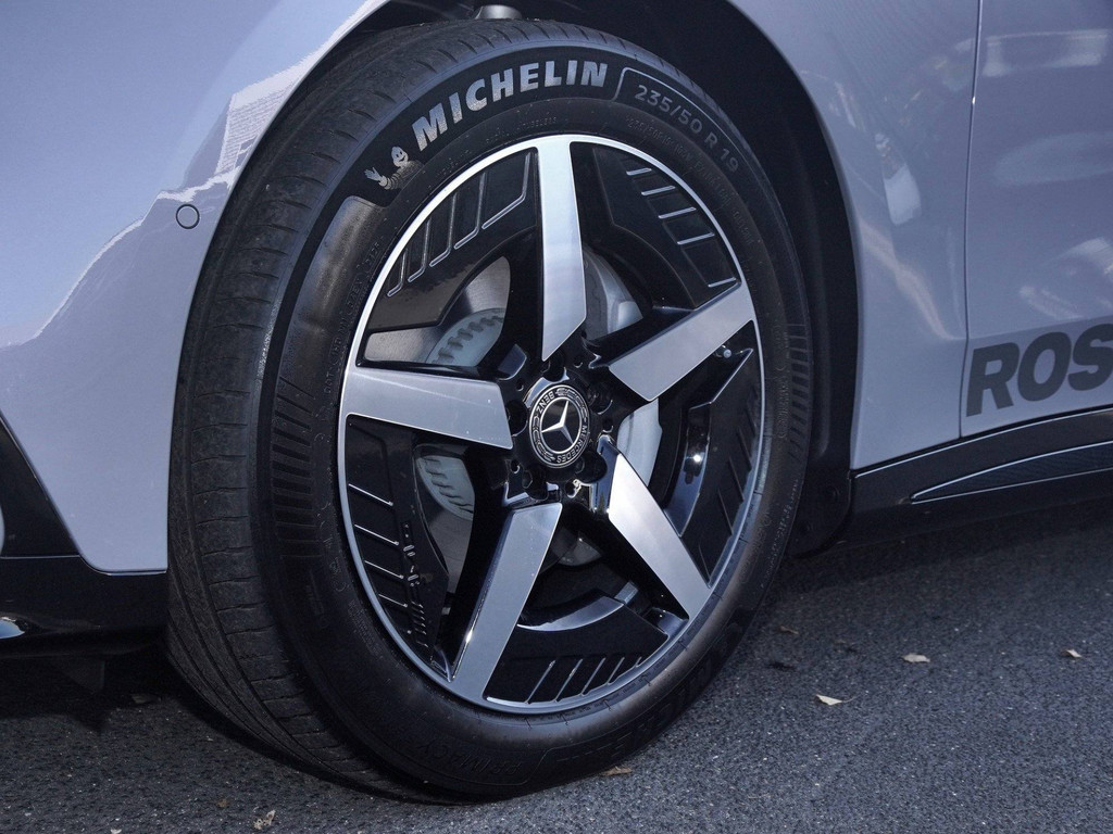 Bild 8 - C 400 4M AMG Line elektrisch