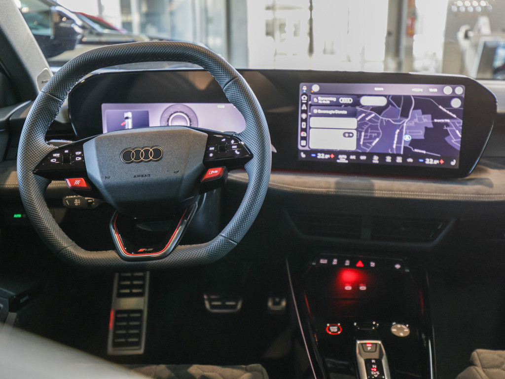 Bild 9 - RS 3 Sportback quattro S tronic 280kmh Pano 360 Grad