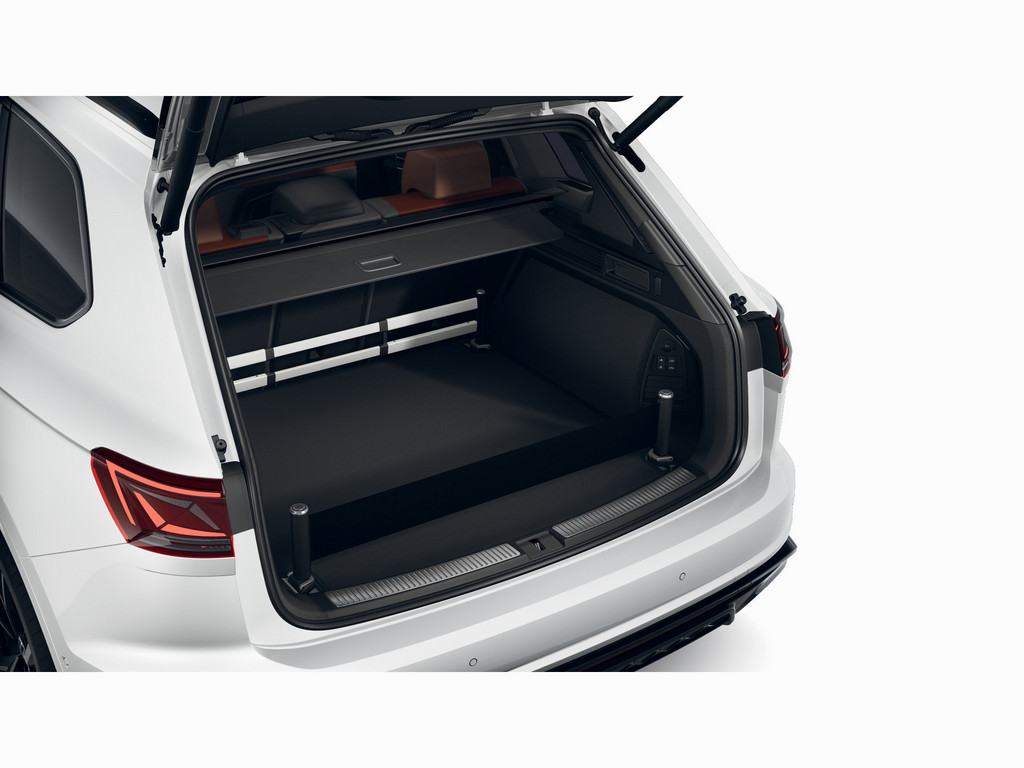 Bild 15 - Touareg 3.0 TDI 4M R-Line Final Edition