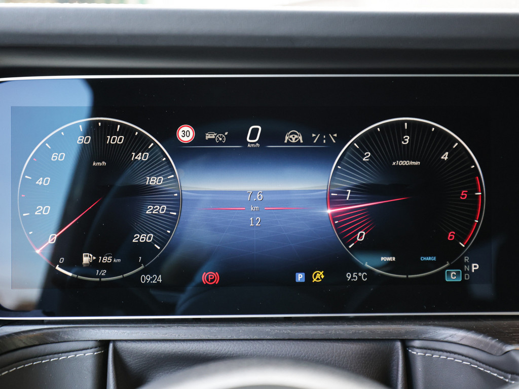Bild 19 - G 450 d AMG Line SUPERIOR MANUFAKTUR
