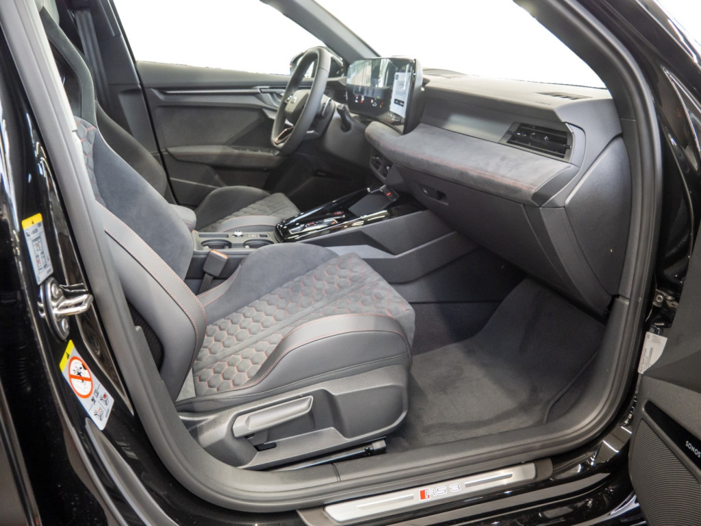 Bild 3 - RS3 Sportback 2.5 TFSI quattro
