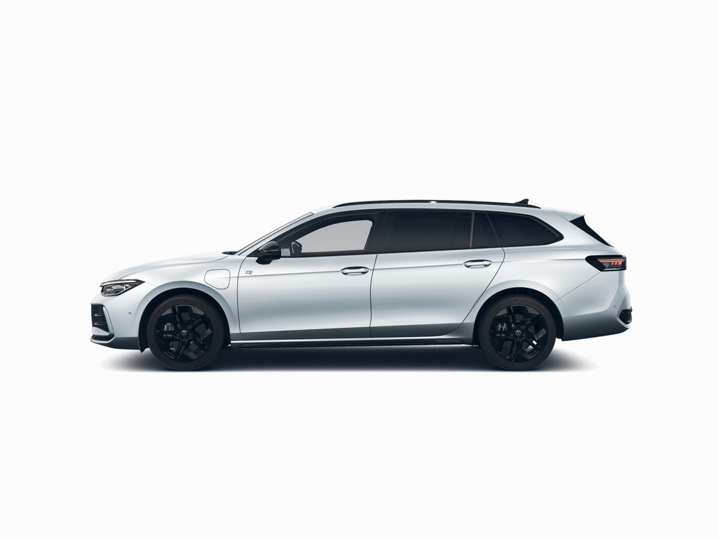 Bild 10 - Passat R-Line 1,5 l eHybrid Black Style