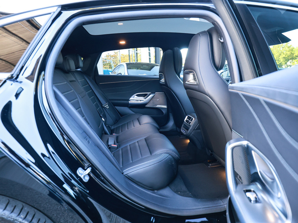 Bild 6 - C 400 4M elektrisch AMG Line