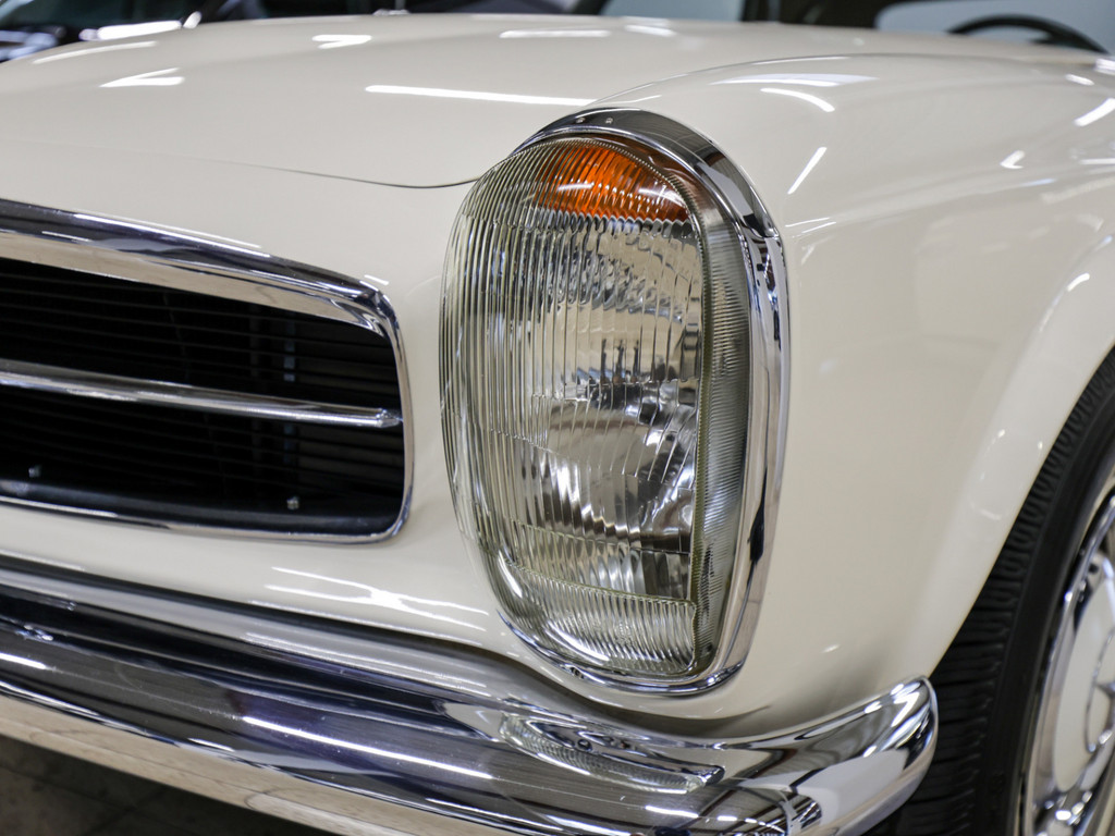 Bild 18 - 230 SL - ein Traum in weiß