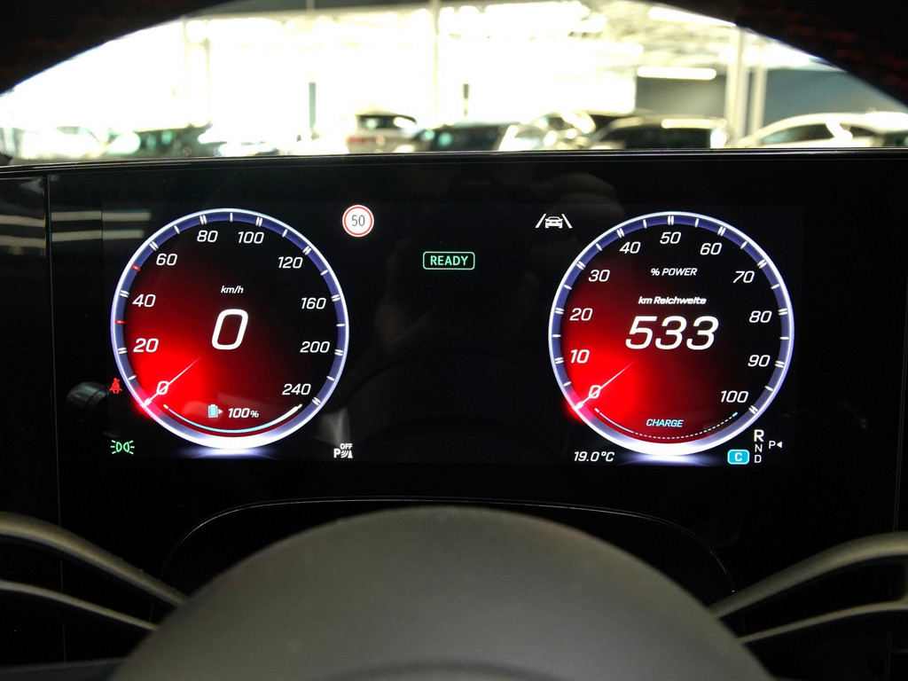 Bild 16 - GLB 250 + AMG Line mit EQ Technologie