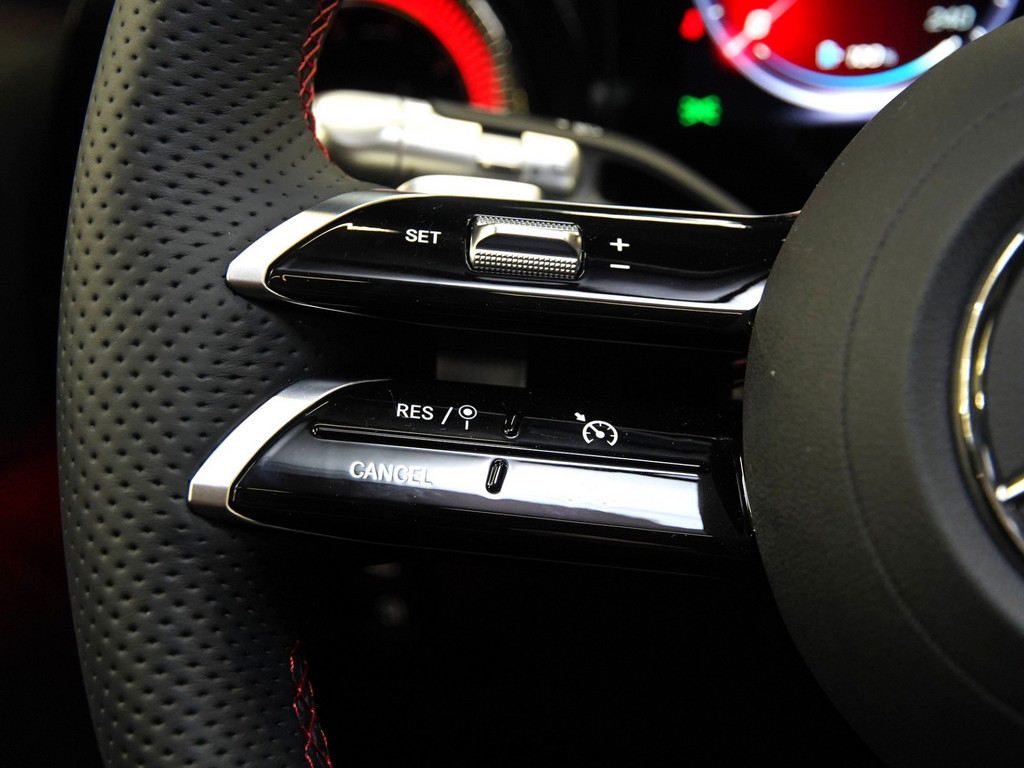 Bild 17 - GLB 250 + AMG Line mit EQ Technologie