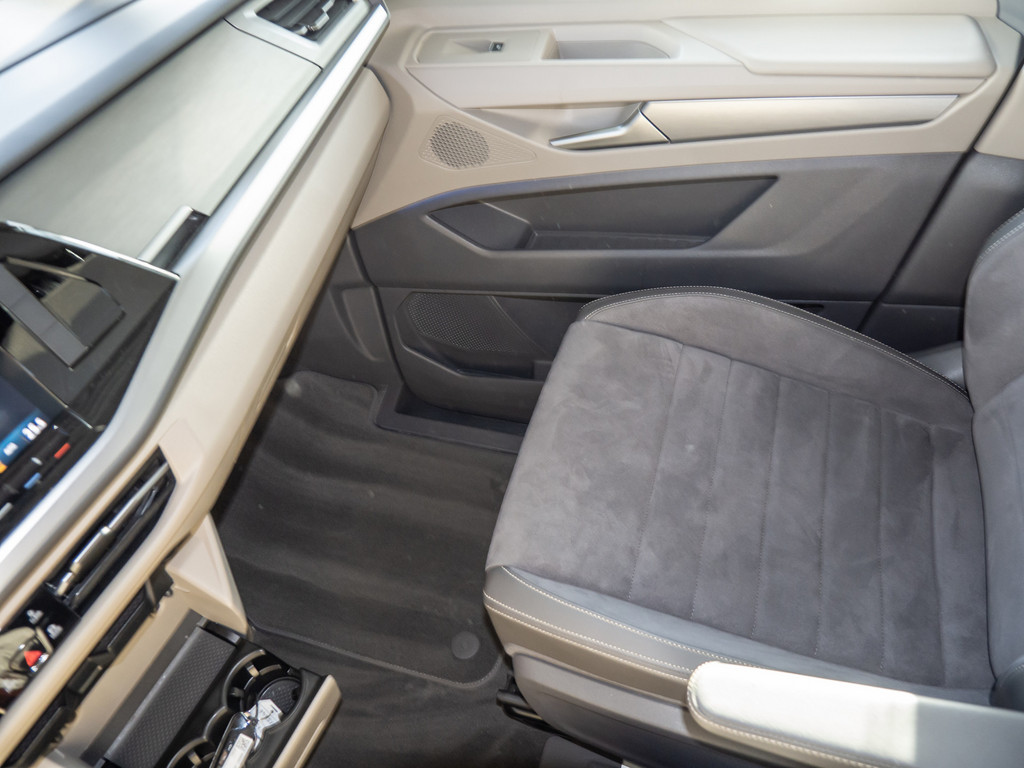 Bild 17 - T7 Multivan KÜ Edition 2.0 TSI DSG