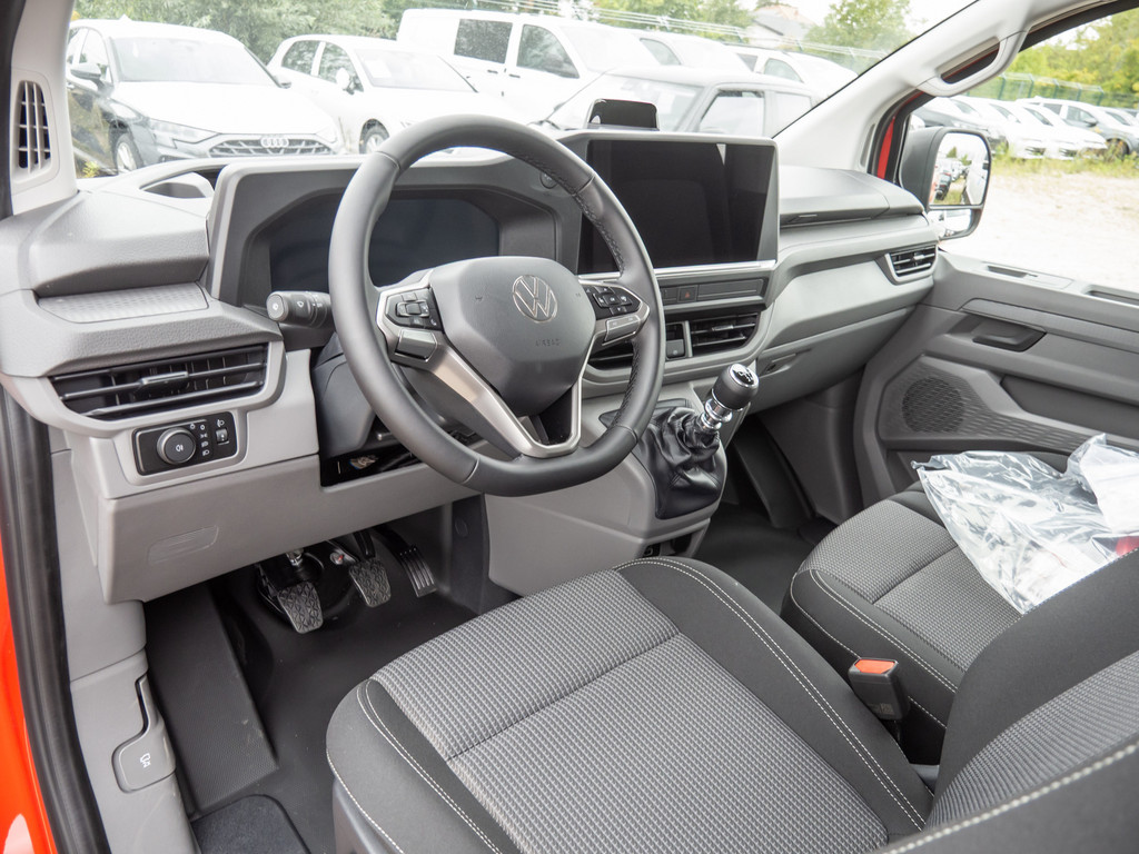 Bild 9 - Transporter Pritsche DoKa LR SG6