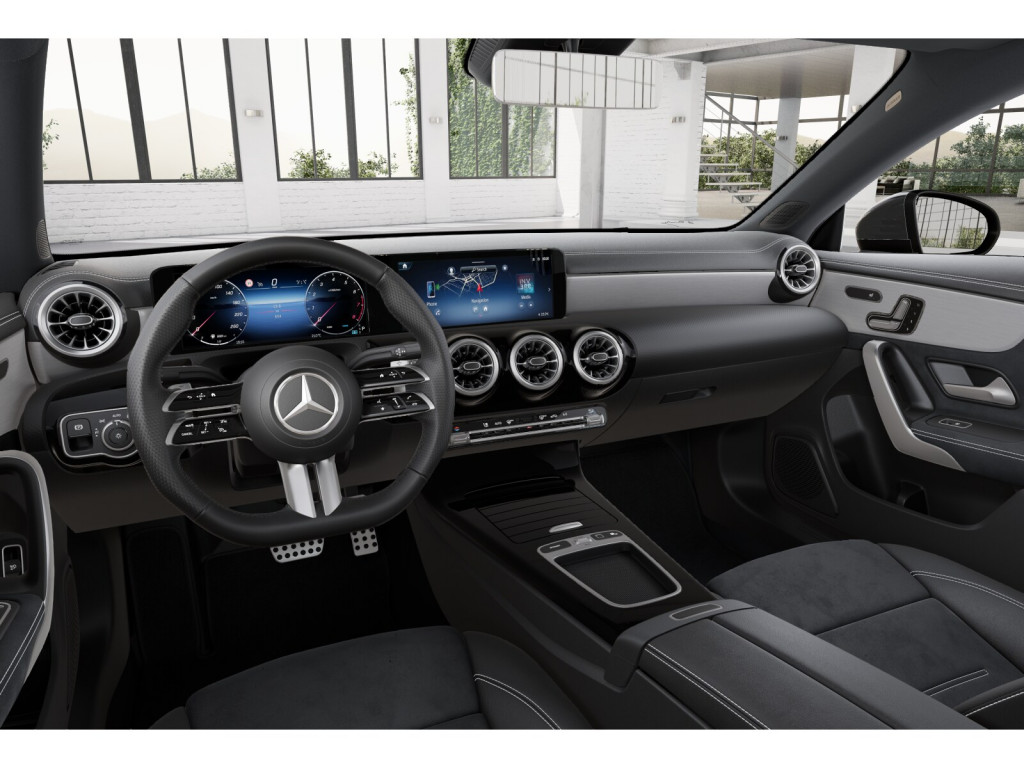 Bild 3 - CLA 220 4M Coupé AMG Sport Advanced +