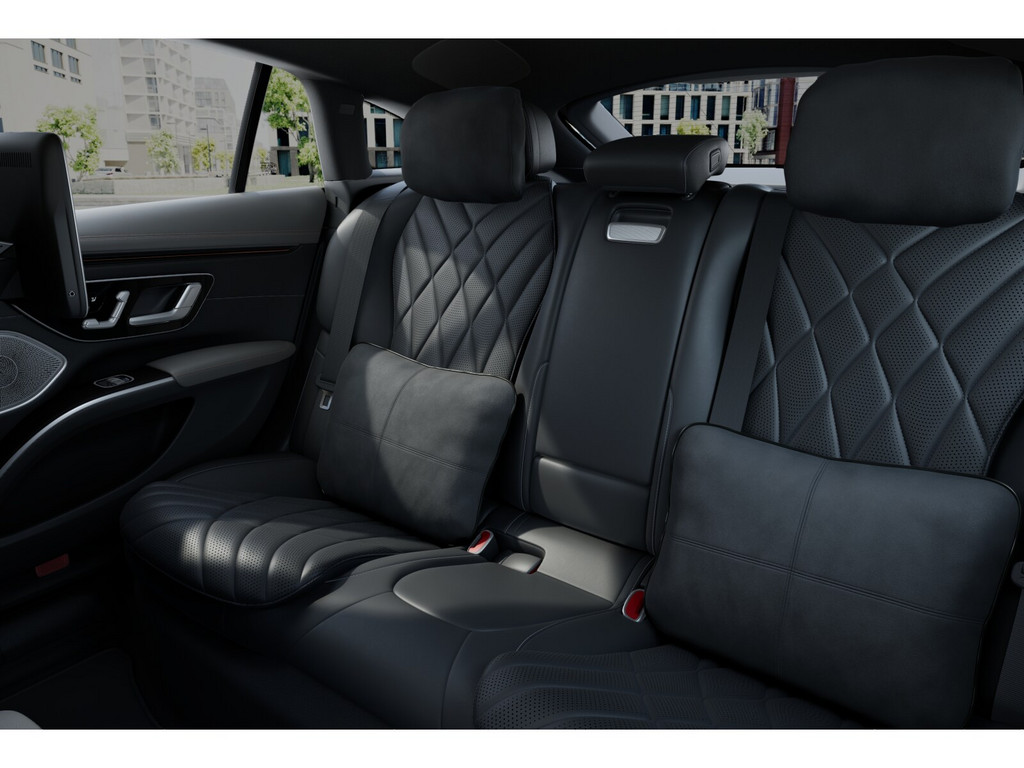 Bild 11 - EQS 450 + AMG Sport Premium Hyperscreen
