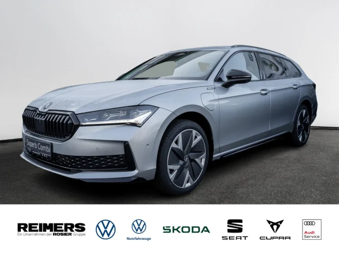 Details zum Fahrzeug: SKODA Superb Combi Sportline 1.5 TSI