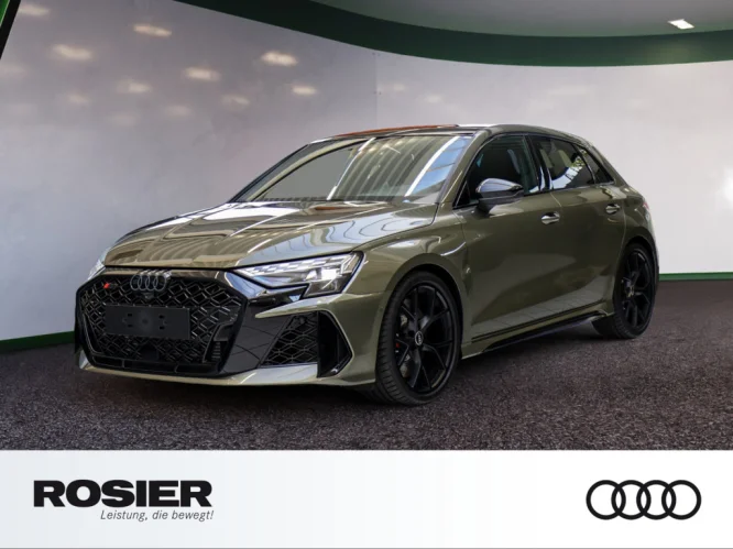 Details zum Fahrzeug: AUDI RS3 Sportback quattro S tronic 280kmh Pano 360 Grad