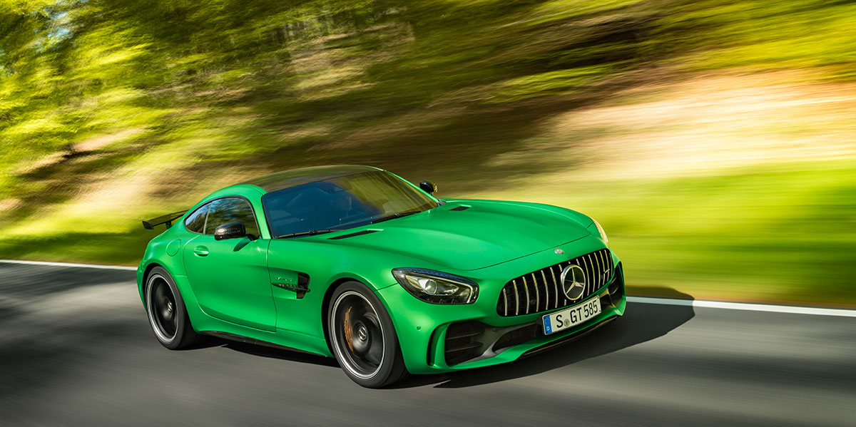 2017_01_Mercedes-AMG_GTR_Header_1200x590.jpg