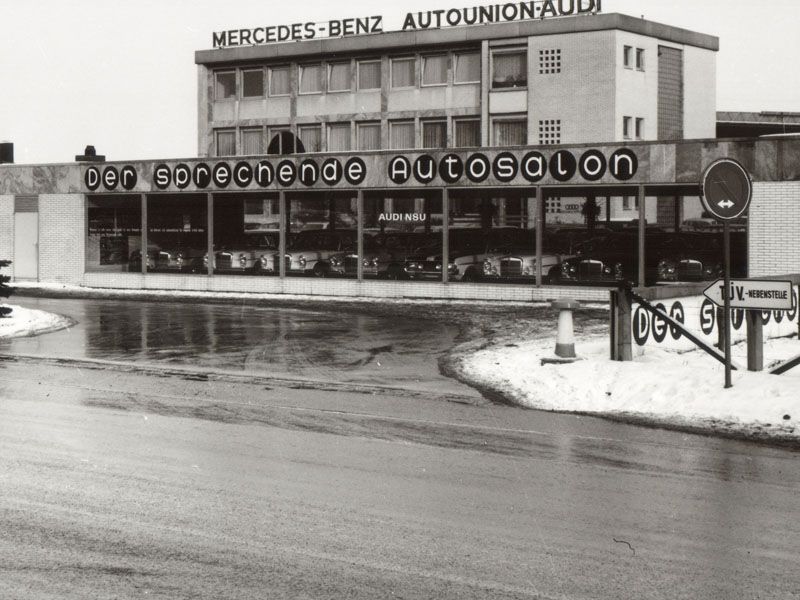 rosier_historie_der_sprechende_autosalon_800x600.jpg