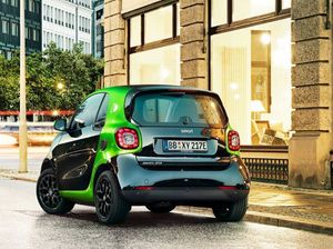 Smart_fortwo_electricdrive_facelift_rueck.jpg