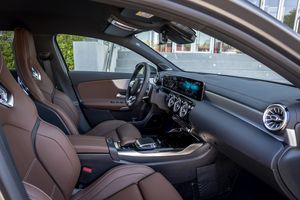 Mercedes-AMG A 45 4MATIC S