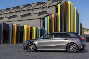 Mercedes-AMG A 45 4MATIC S